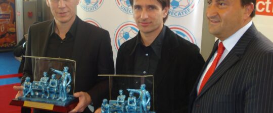 Ligue 1 : Rudi Garcia (Lille) Coupe : Franck Rizzetto ( Rodez) (2009)
